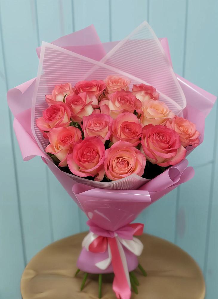 Букет 15 Розовых роз Равель в Сергиевом Посаде