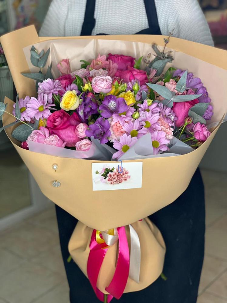 Букет цветов из: Хризантемы, Гвоздики и Альстромерии в Сергиевом Посаде