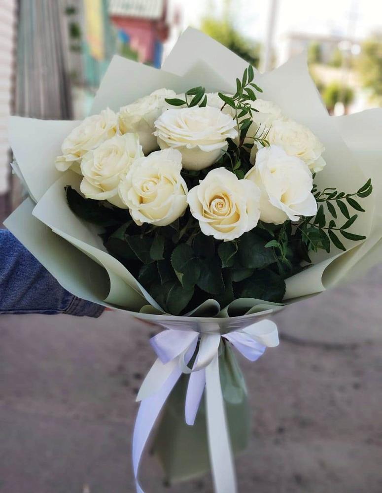 Букет Белые розы Проуд в Сергиевом Посаде