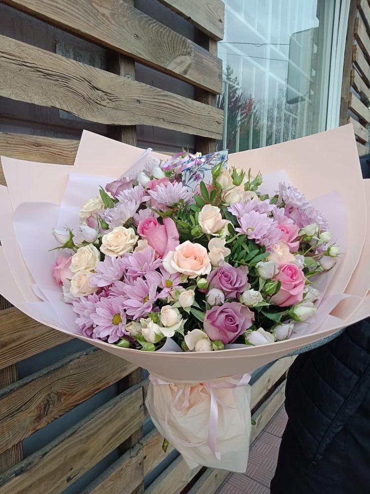 Букет цветов из: Розы и Хризантемы в Сергиевом Посаде