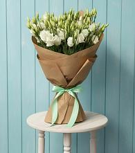 Букет цветов из:  Лизиантусы в Сергиевом Посаде