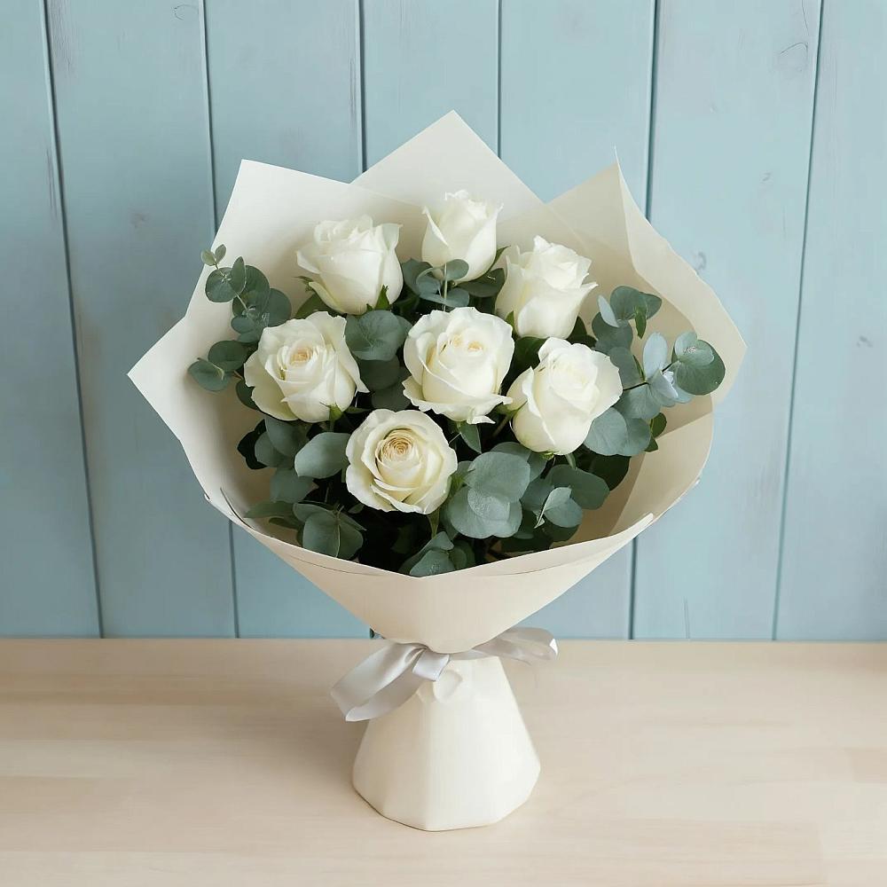 Букет Белые розы в Эвкалипте в Сергиевом Посаде
