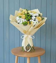 Букет цветов из:  Хризантемы и Розы в Сергиевом Посаде