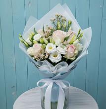 Букет цветов из:  Розы и Лизиантусы в Сергиевом Посаде