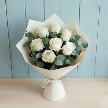 Букет Белые розы в Эвкалипте в Сергиевом Посаде