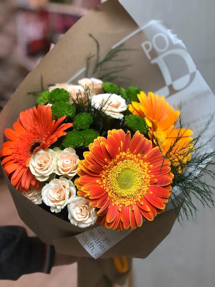 Букет цветов из: Герберы, Хризантемы и Розы в Сергиевом Посаде