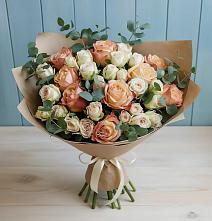 Букет цветов из:  Альстромерии и Розы #REPLACE_PRED# Сергиевом Посаде